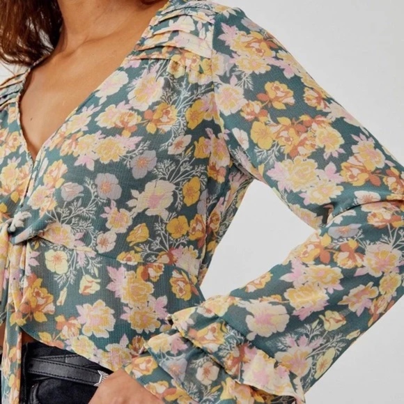 NWT Free People Maybe Blouse - Picture 4 of 7